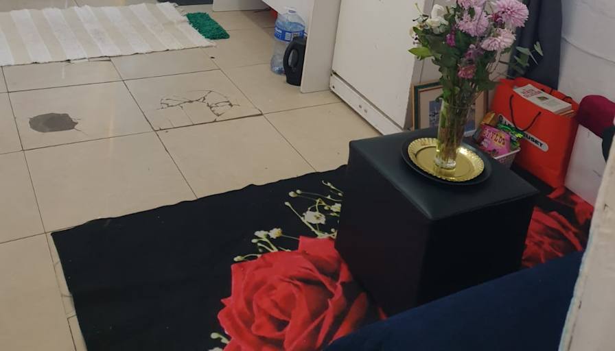Sandy's room