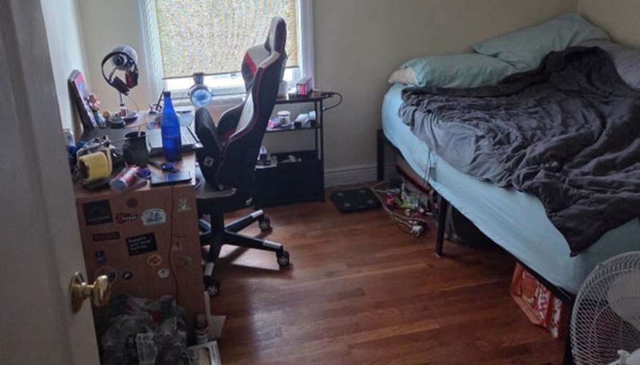Dan's room