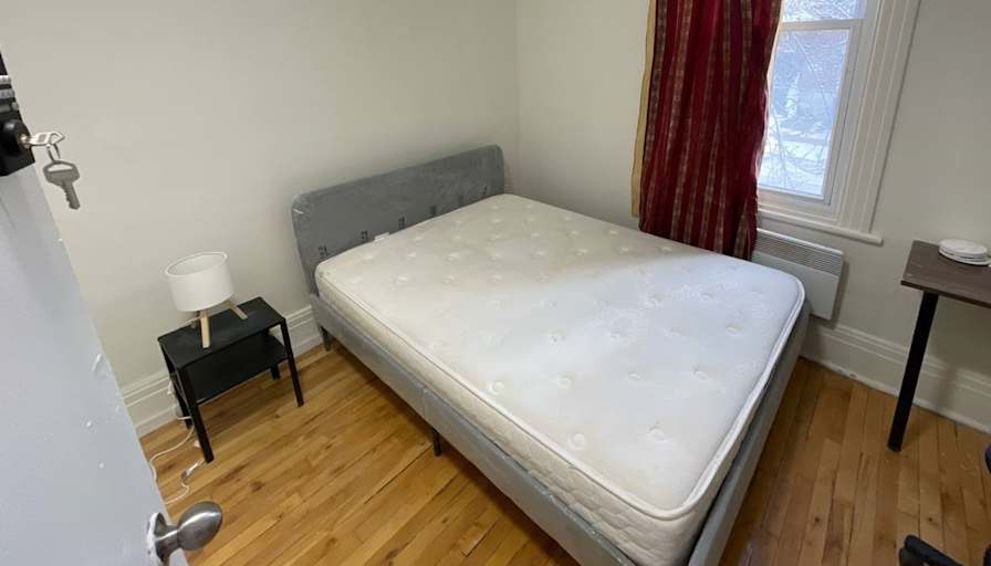 peter's room