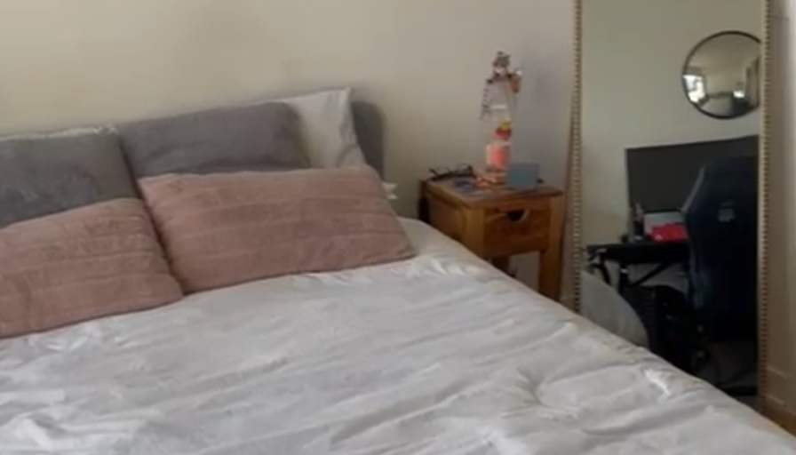 Hector's room