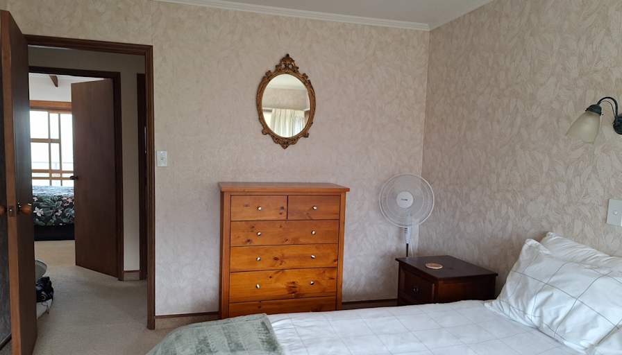 Robyn's room