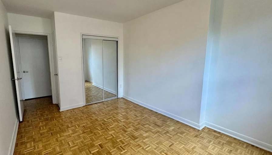 Divyanshu Singh's room