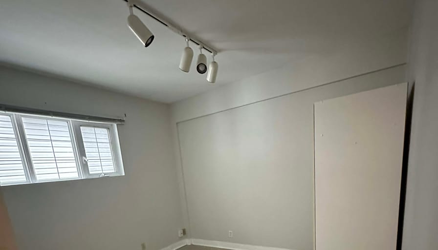 Julienne's room