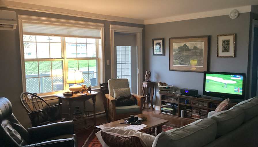 Ken's room