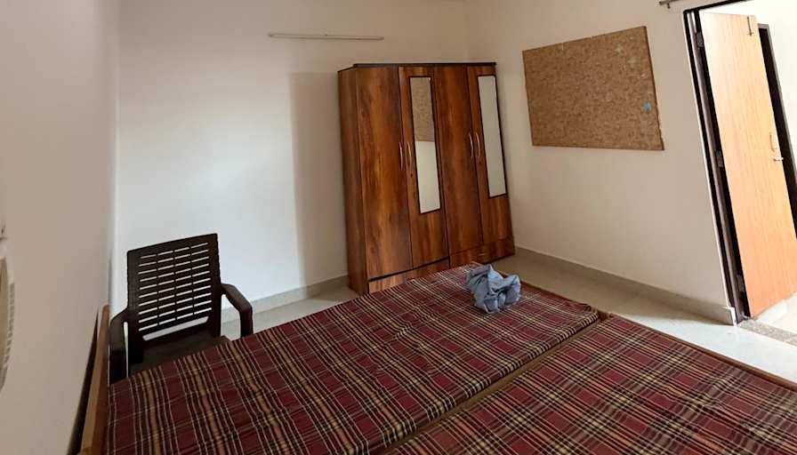 Harshit's room