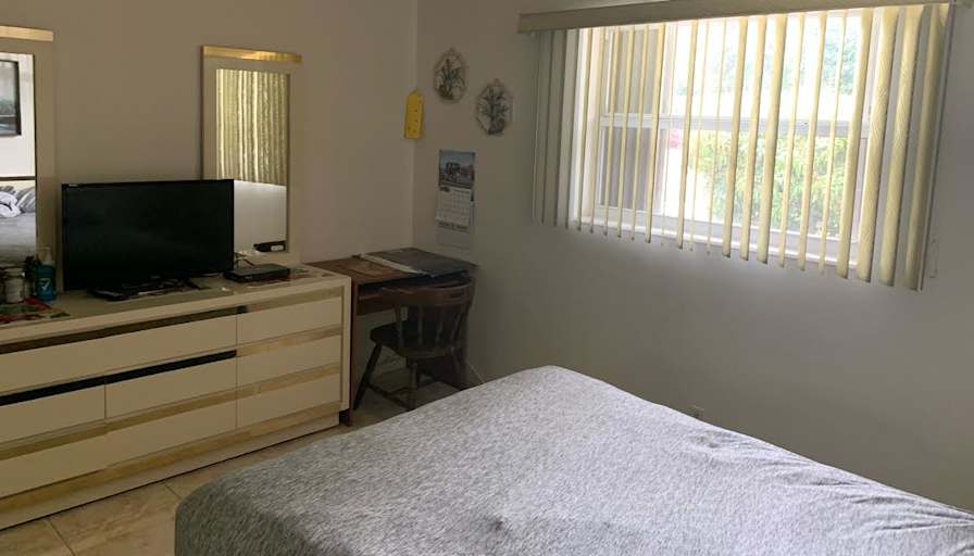 Gigi's room