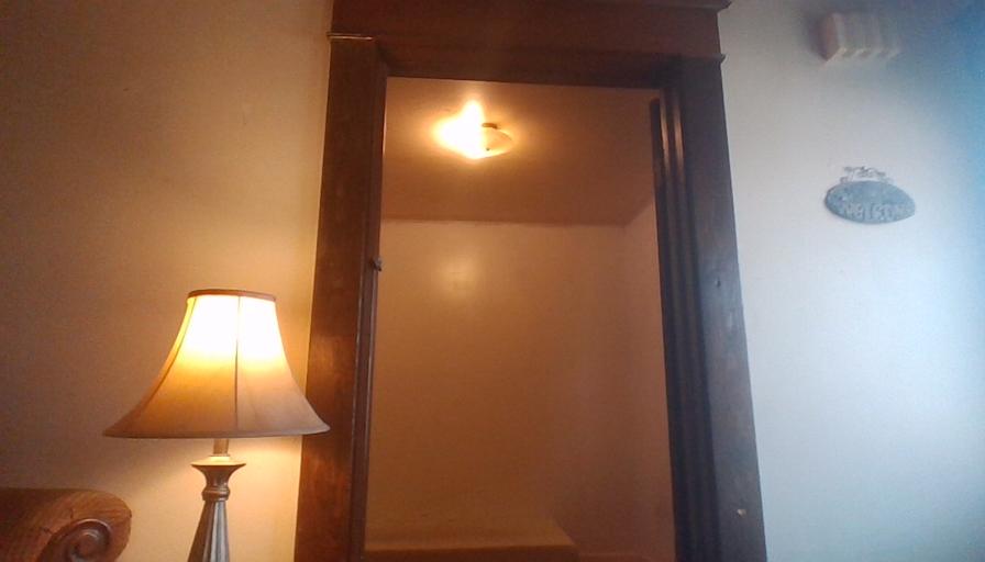 Room for rent's room