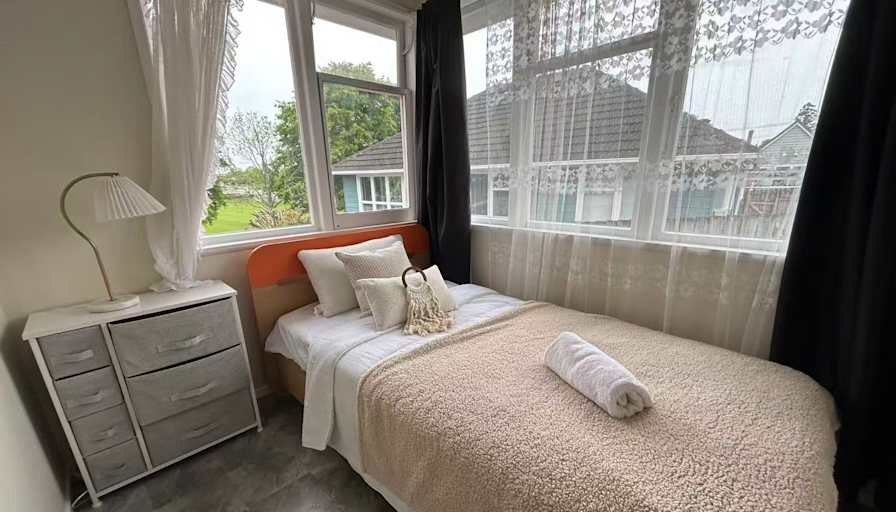 Anna's room