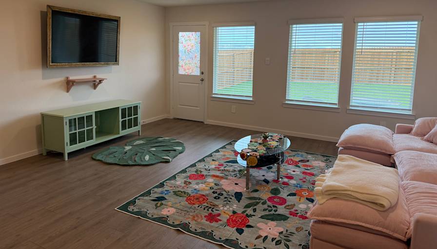 Esmeralda Williams's room