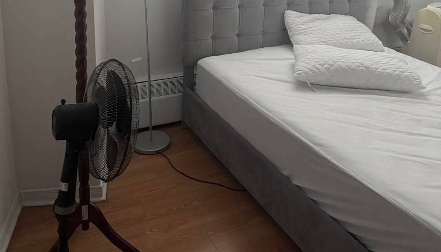 Mark Romuar's room