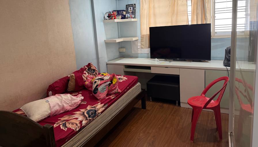 Mayank's room