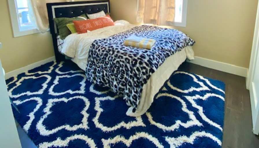 Kal's room