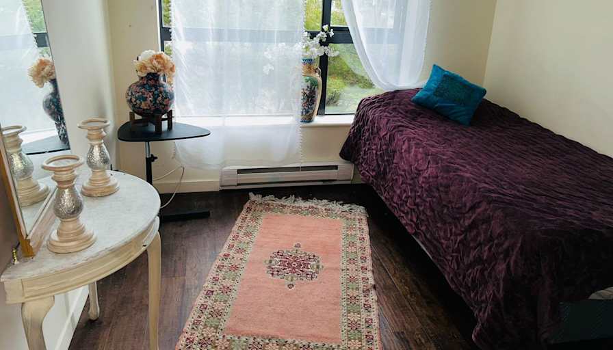 Haleh's room