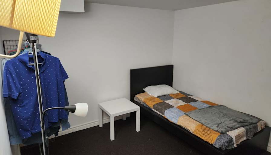 Damon's room
