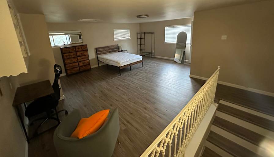 Valentina's room