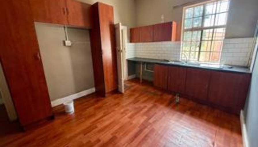 Tshikani's room