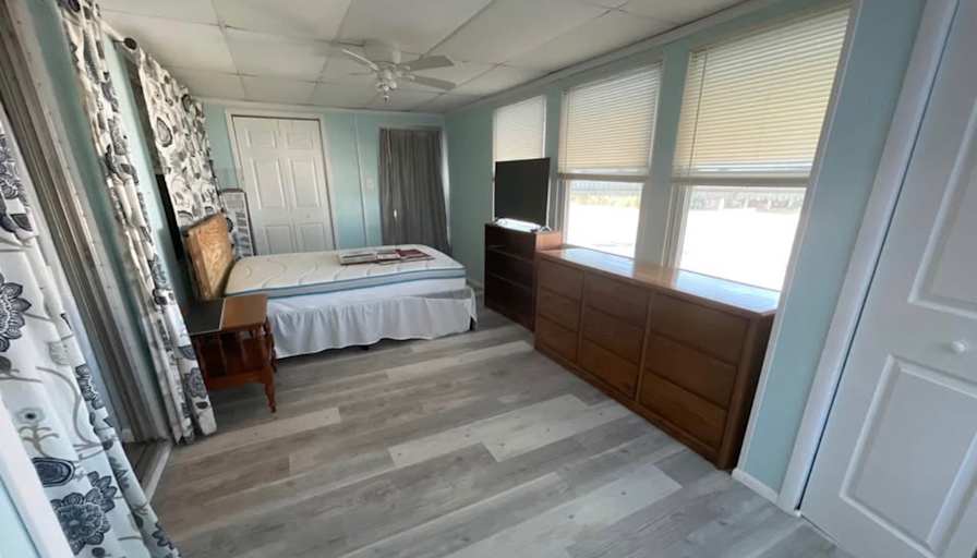 Donna's room