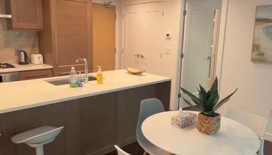 Joshua Zhang's room