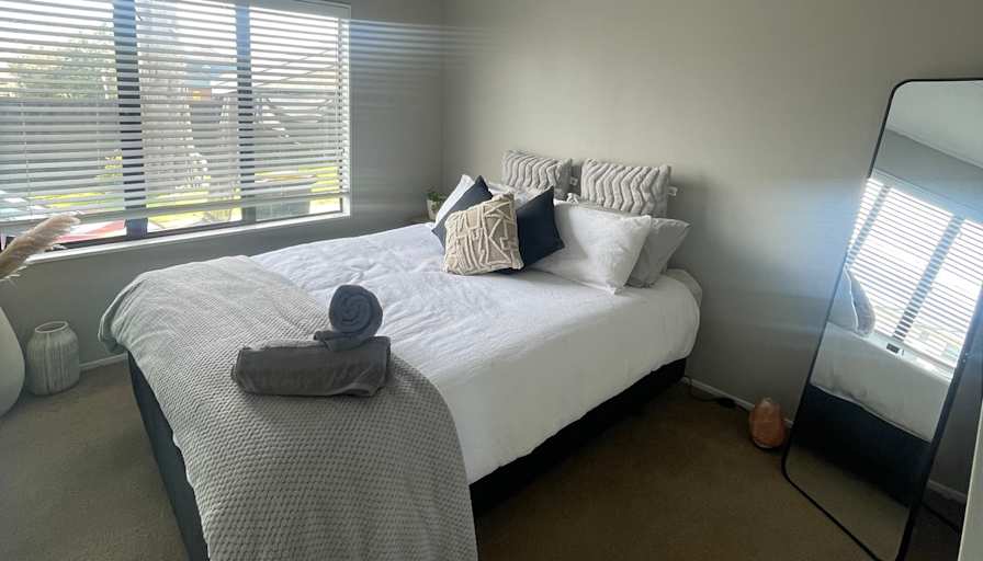 Tara's room