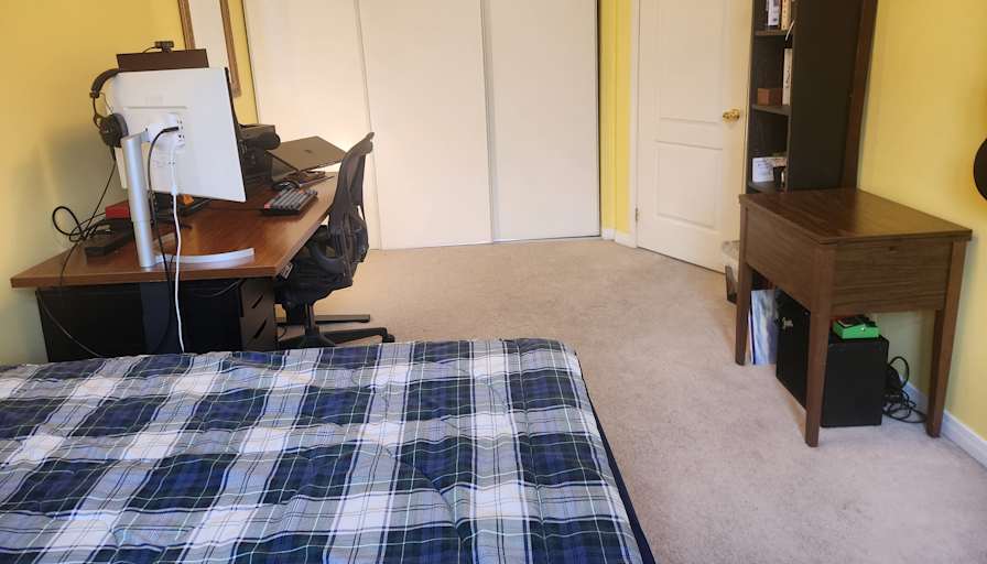 Nnamdi's room