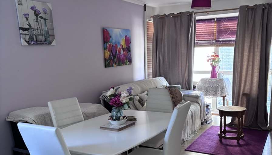 Loni's room
