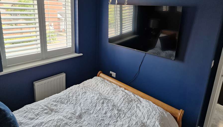 Tony's room