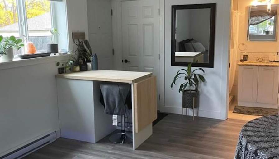 Susanna Mayhew's room