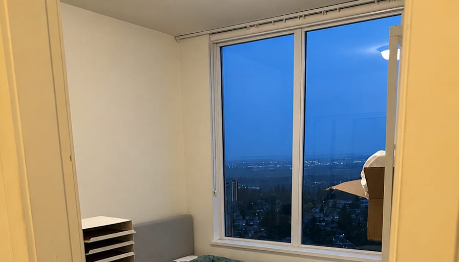 Hayub's room