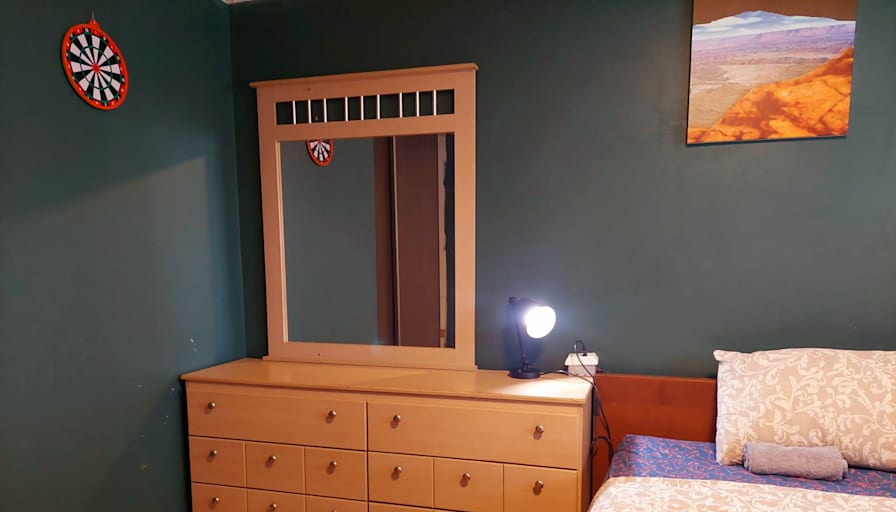 Lien's room