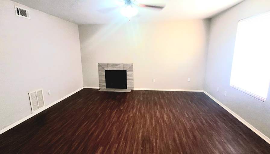 Promise Land Apartments's room