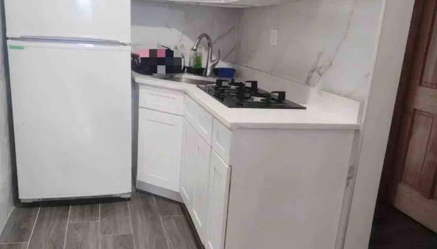 houseprofessional's room