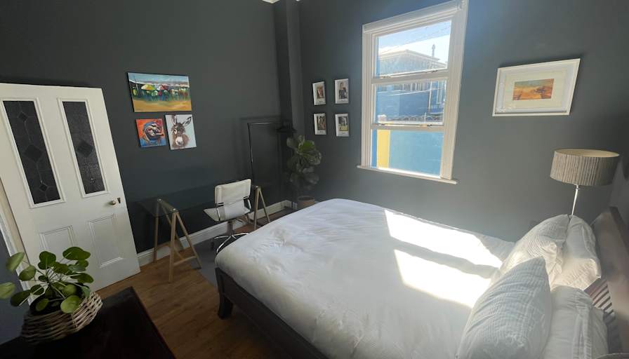 Grant's room