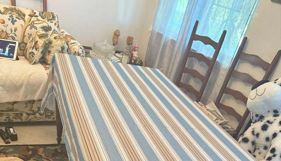 Jenny's room
