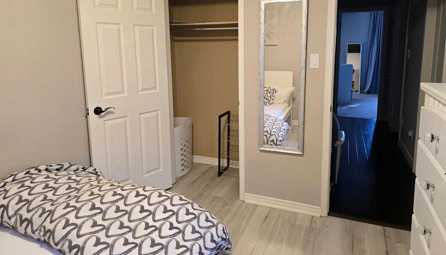 Ramona Shelson's room