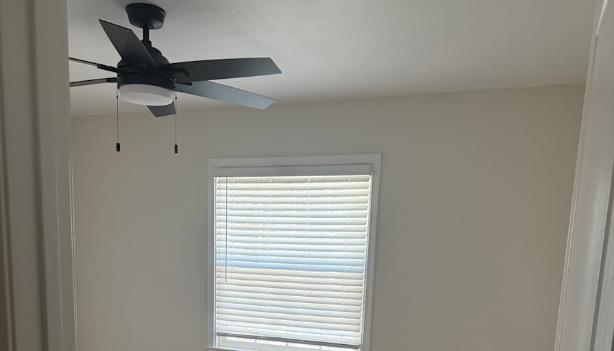 Juan's room