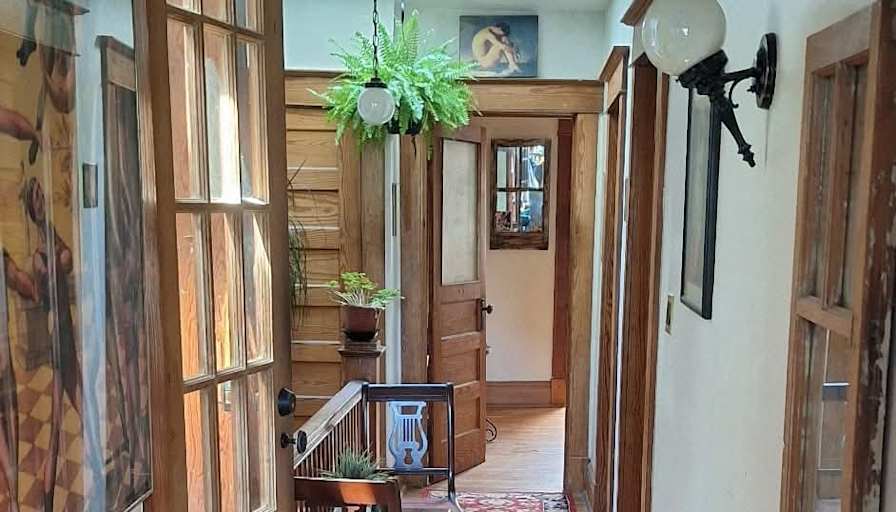 George's room
