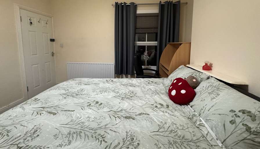 Julian's room