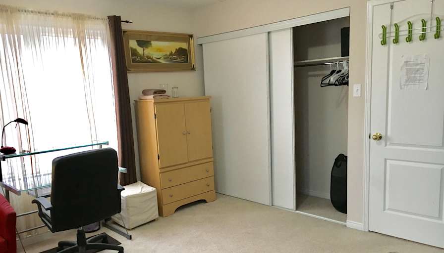 Mark Kay's room