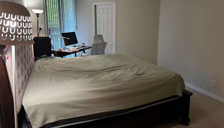 Elvira's room