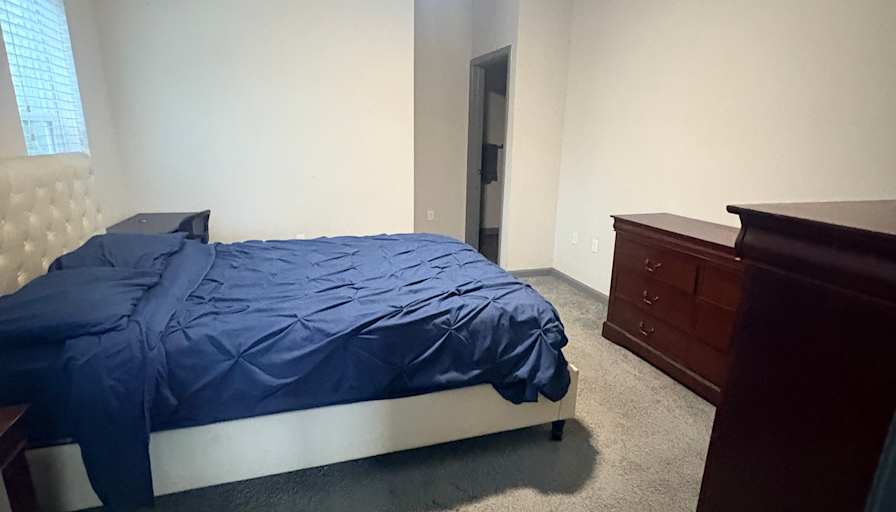 Tracy's room