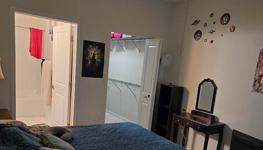 derek's room