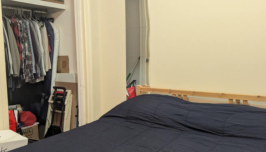 Alain's room