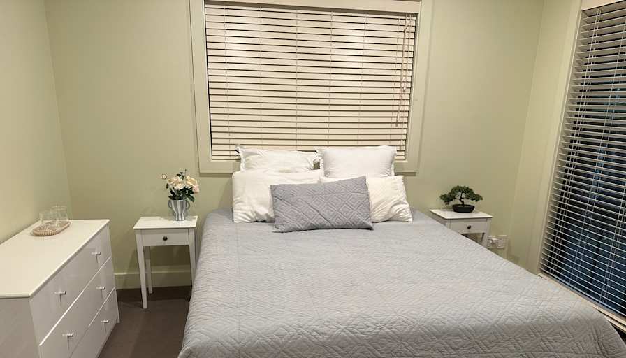Simone's room