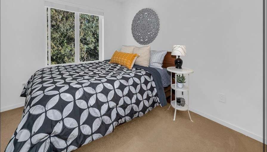Manvir's room