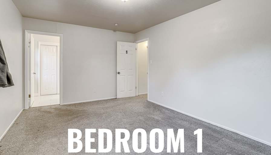 HomeCrew's room