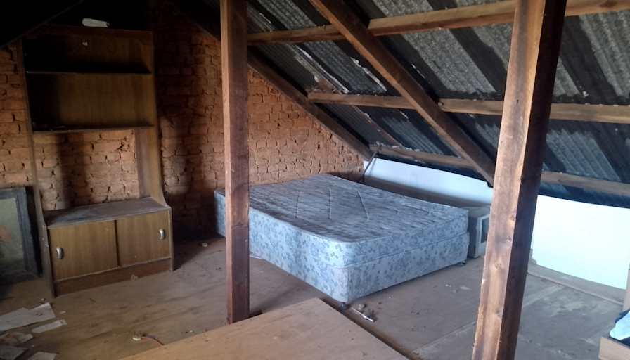 Chandrin Russouw's room