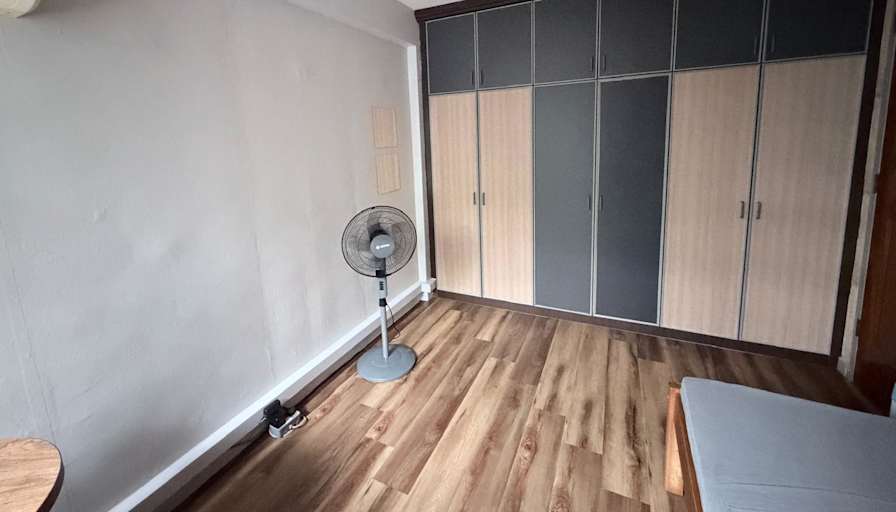 Dave's room