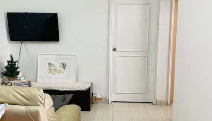 Naomi's room