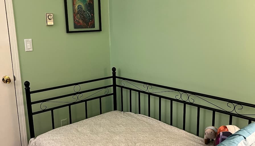 Caitlin's room