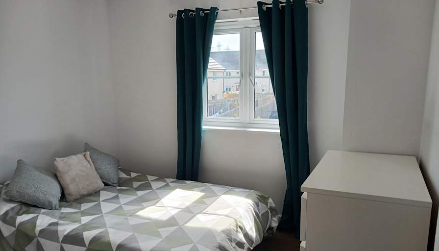 Darren's room